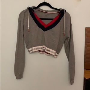 cropped hoodie